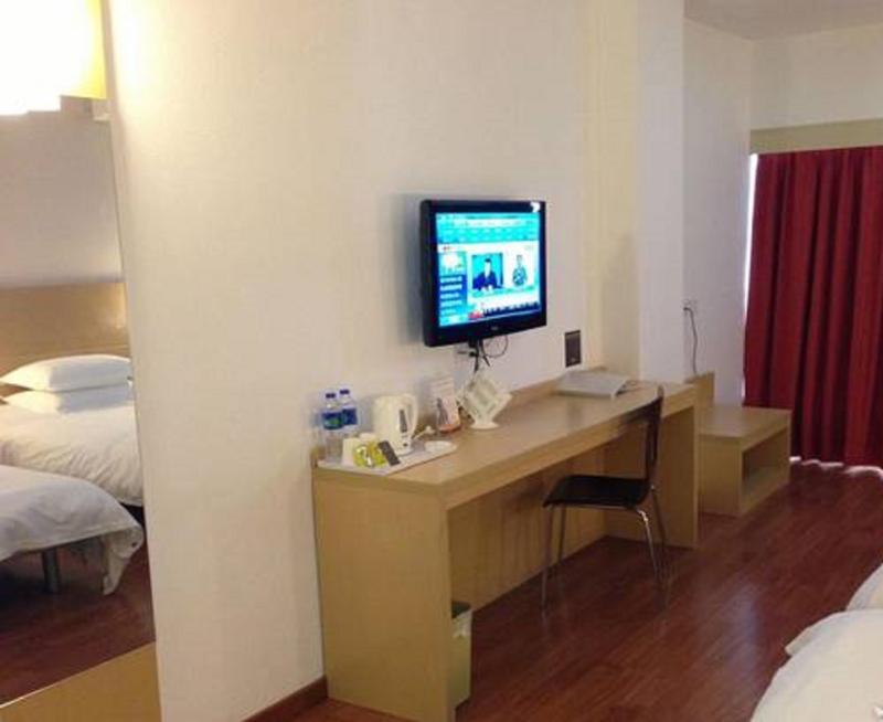 ไอบิส นานถง ฉิงเนียน Hotel หนานทง ภายนอก รูปภาพ